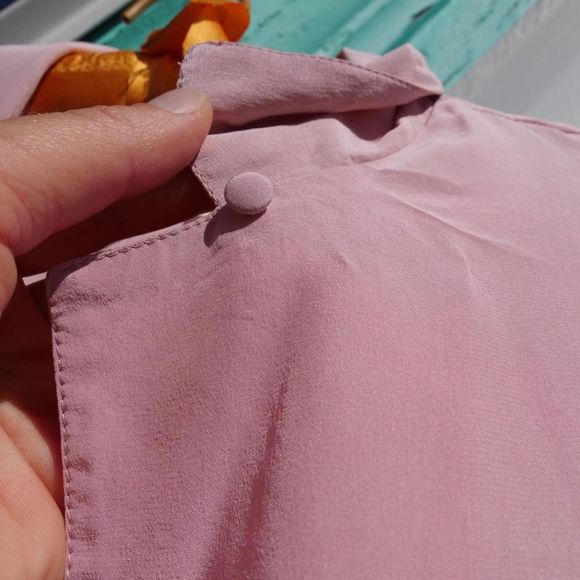 Vintage 90s dusty rose silk button up - Picture 3 of 6